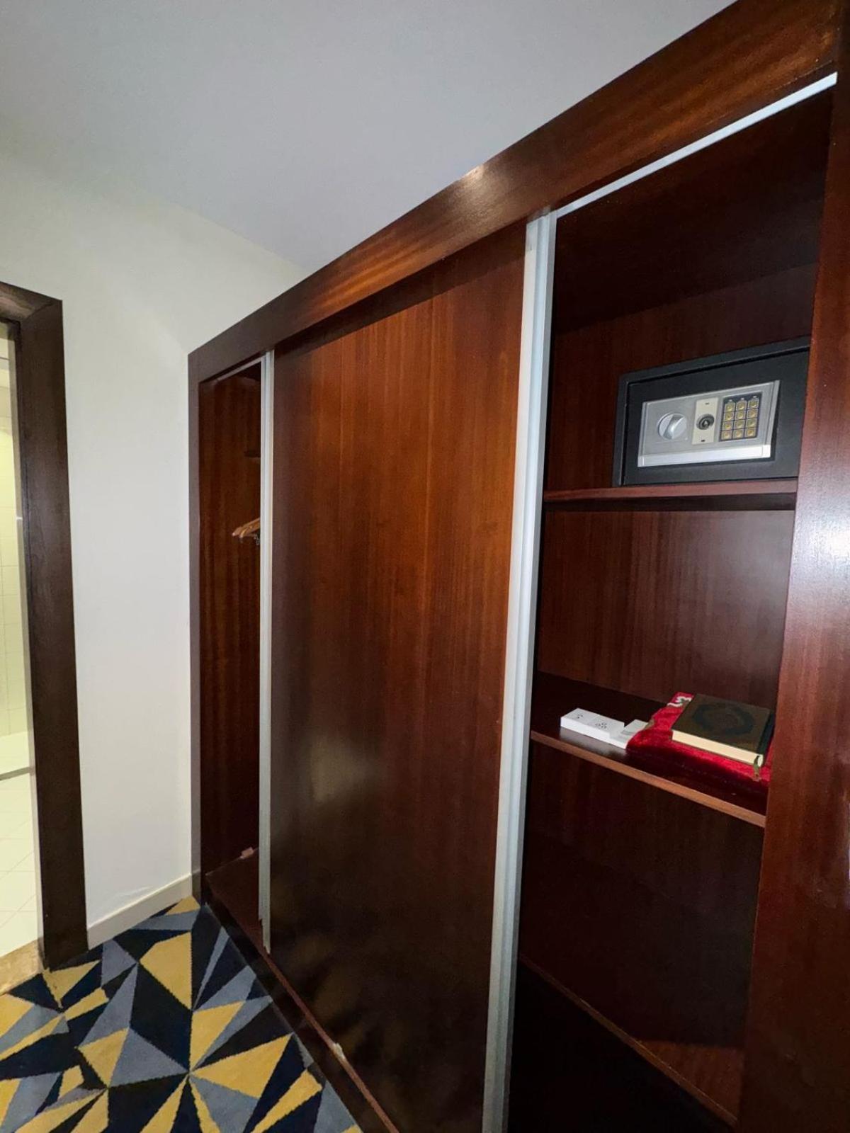 Ocean View Al Zahra Hotel Jeddah Exterior photo